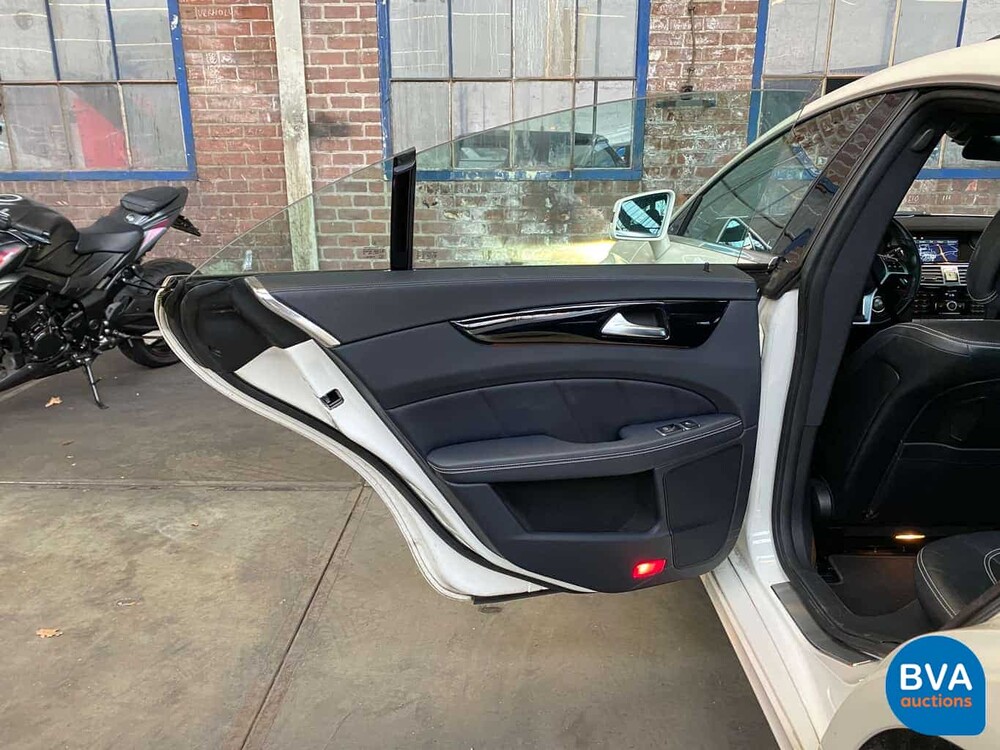 Mercedes-Benz CLS350 CDI AMG 265hp 2011, 8-KZL-73.