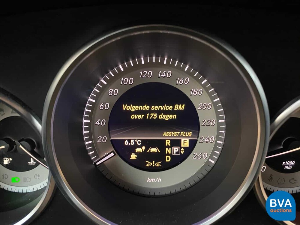 Mercedes-Benz CLS350 CDI AMG 265hp 2011, 8-KZL-73.