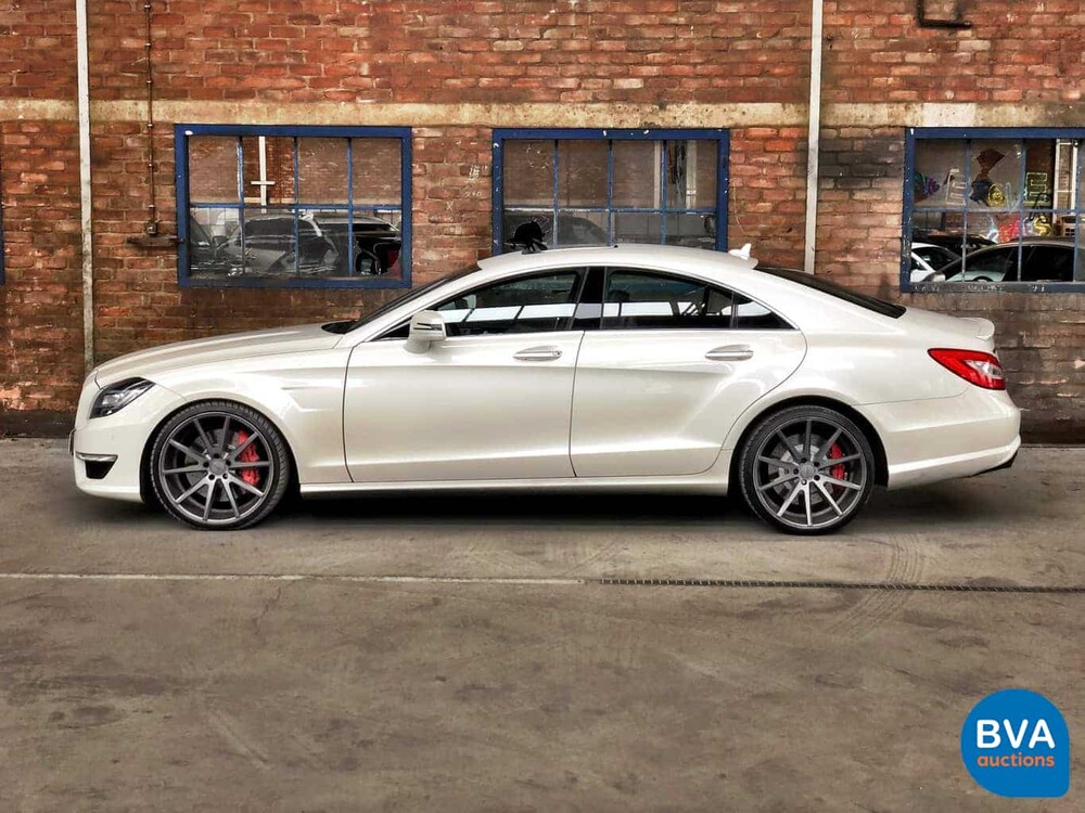 Mercedes-Benz CLS350 CDI AMG 265hp 2011, 8-KZL-73.