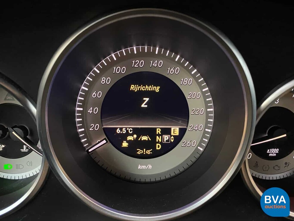 Mercedes-Benz CLS350 CDI AMG 265hp 2011, 8-KZL-73.