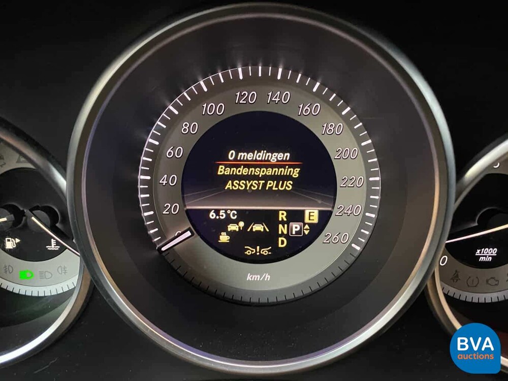 Mercedes-Benz CLS350 CDI AMG 265hp 2011, 8-KZL-73.