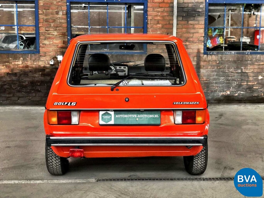 Volkswagen Golf I Dovetail Swallowtail 1.5 LS 1975.