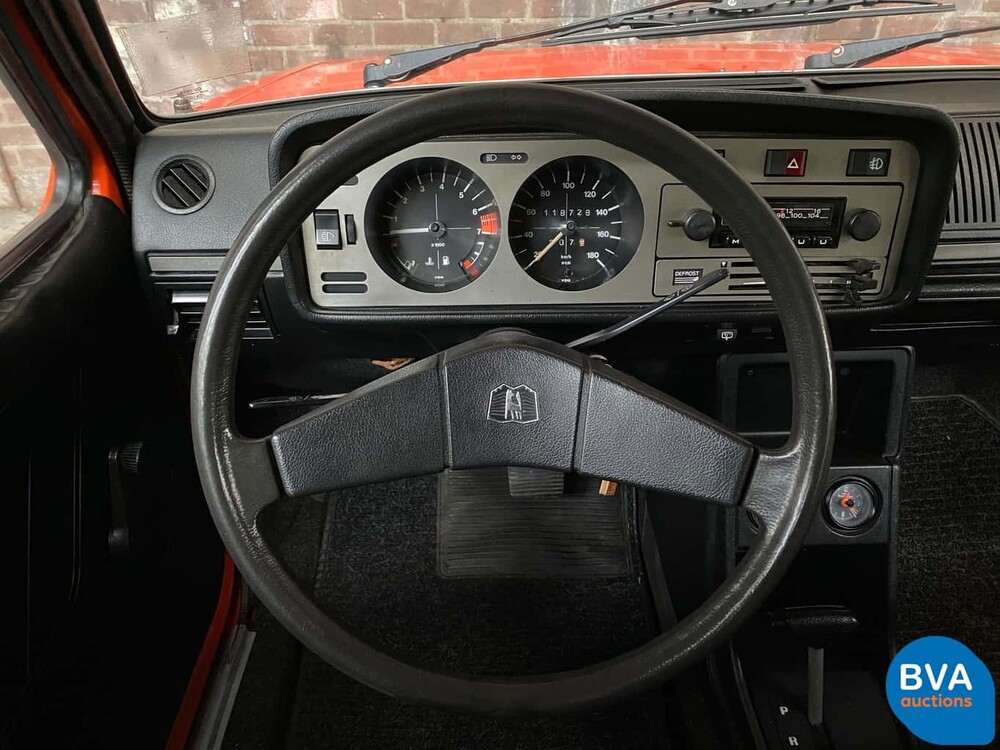 Volkswagen Golf I Dovetail Swallowtail 1.5 LS 1975.