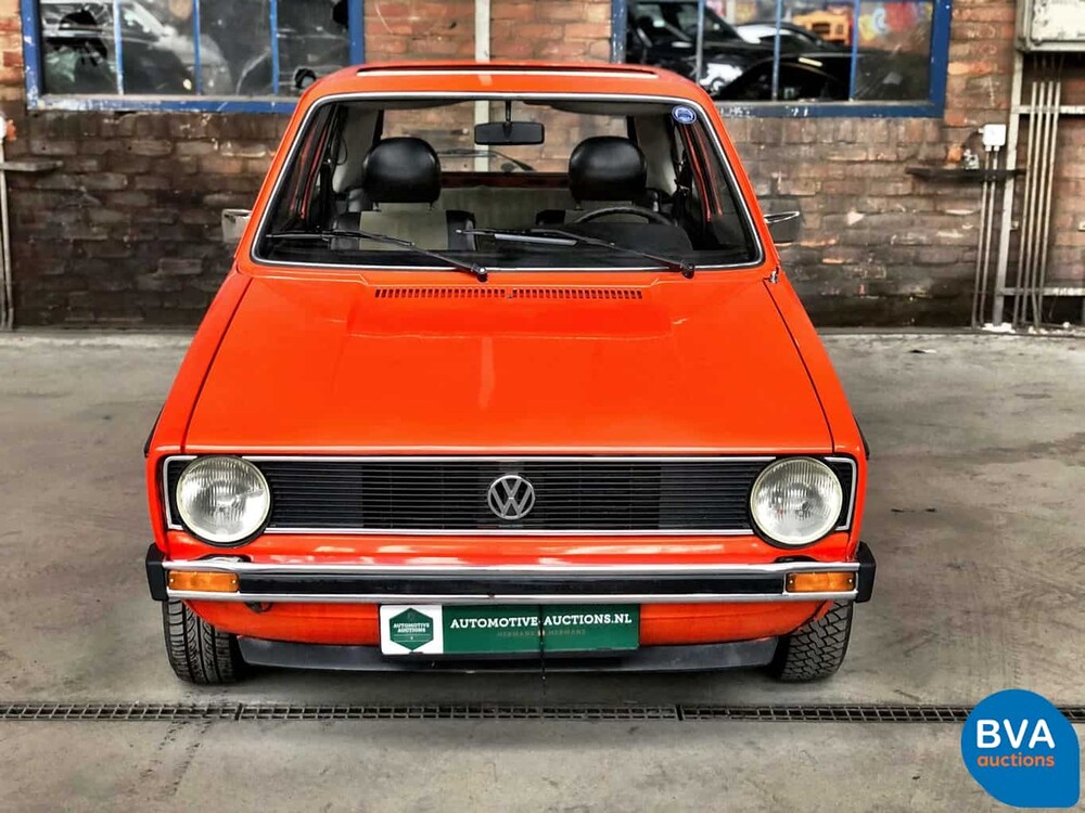 Volkswagen Golf I Dovetail Swallowtail 1.5 LS 1975.
