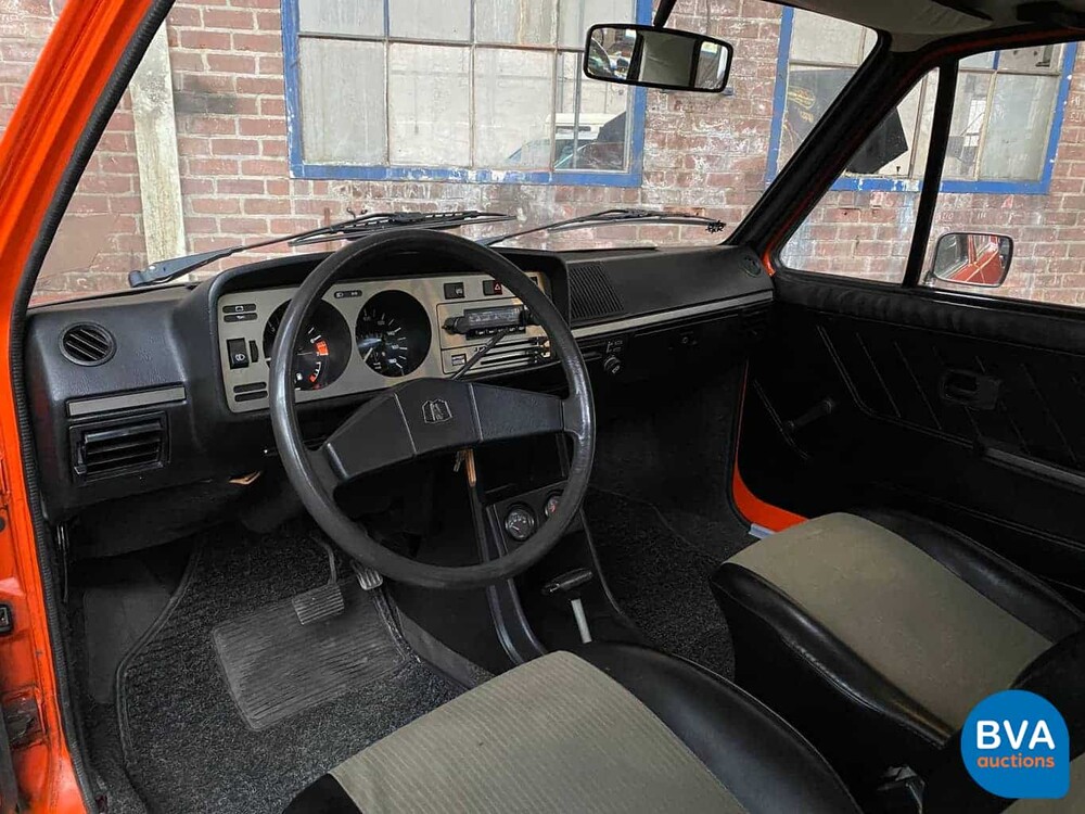 Volkswagen Golf I Dovetail Swallowtail 1.5 LS 1975.