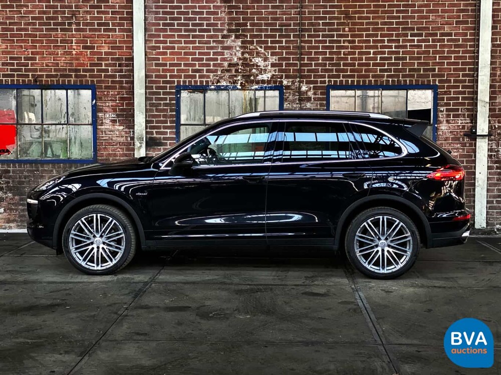 Porsche Cayenne 3.0 D 250pk 2015, XG-270-S