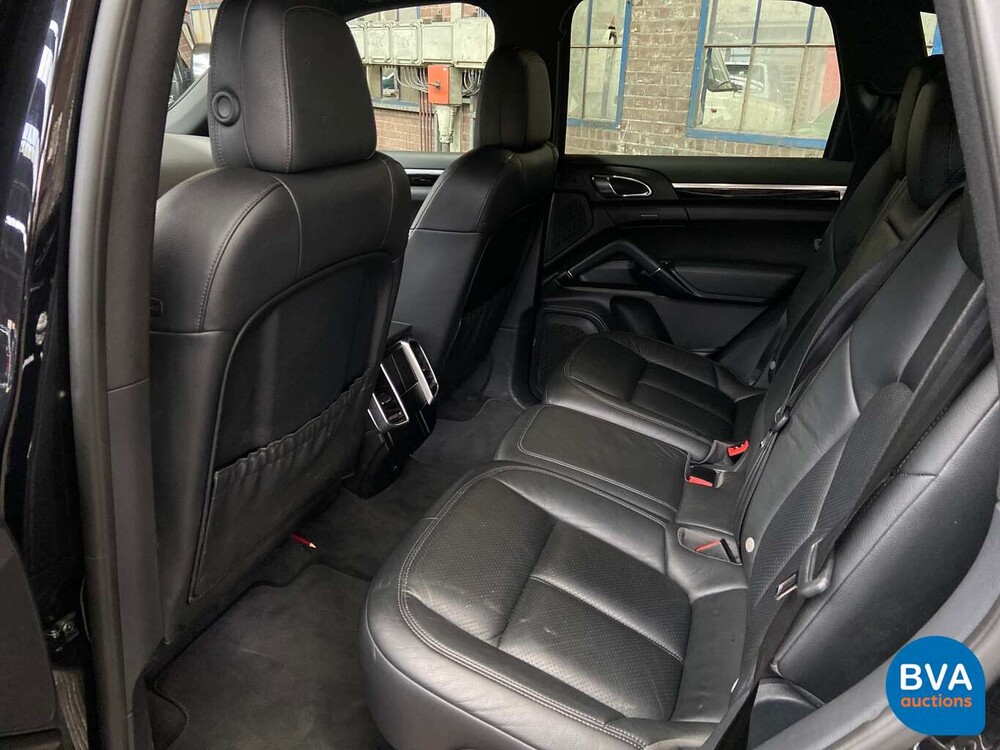 Porsche Cayenne 3.0 D 250pk 2015, XG-270-S