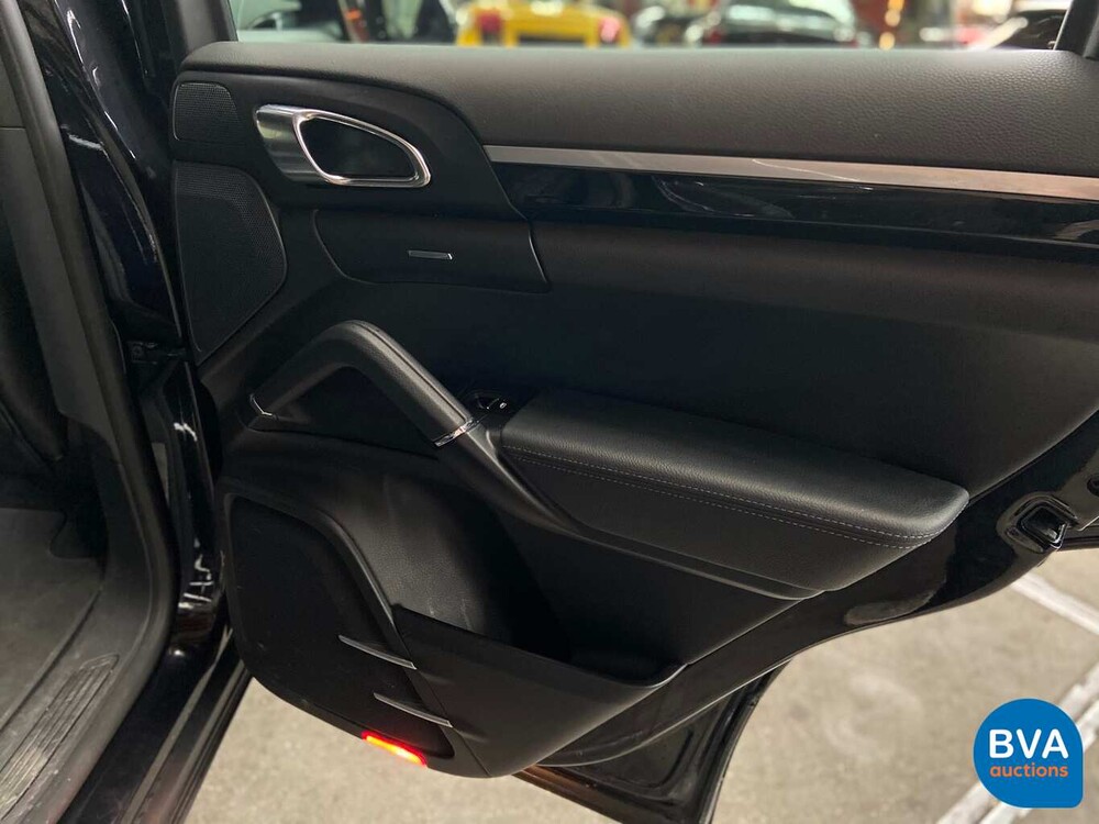 Porsche Cayenne 3.0 D 250pk 2015, XG-270-S