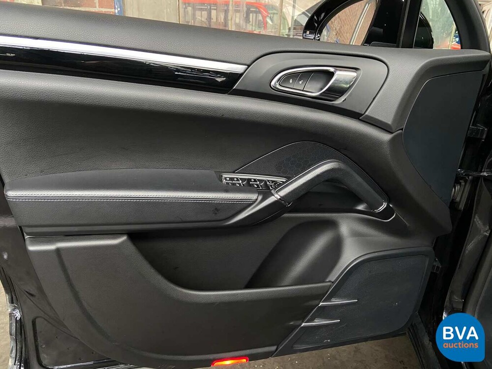 Porsche Cayenne 3.0 D 250pk 2015, XG-270-S