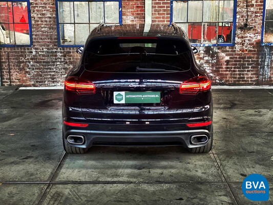 Porsche Cayenne 3.0 D 250hp 2015, XG-270-S.