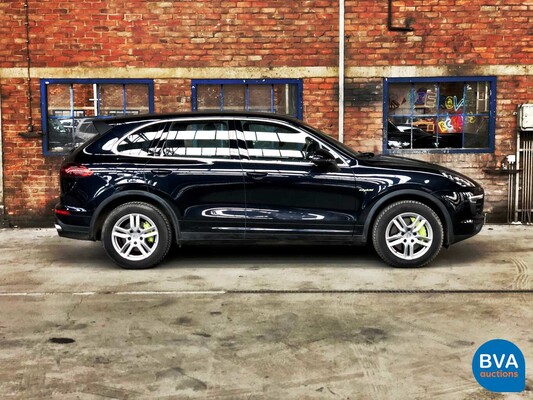 Porsche Cayenne S 3.0 E-Hybrid 416hp -1st Owner- 2015, GR-088-V.