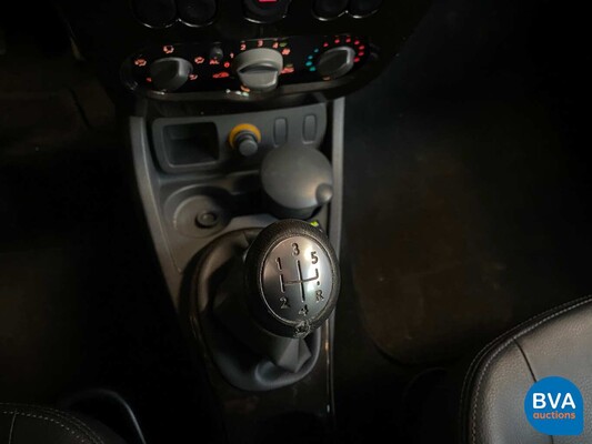 Dacia Duster 1.6 Lauréate 105pk 2010 -Origineel NL-, 47-NBL-3