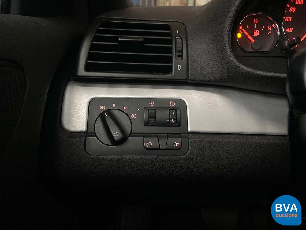 BMW 325Ci Coupé M-Sport 3-Series 192hp 2005 -Original NL-, 74-RJ-SR.