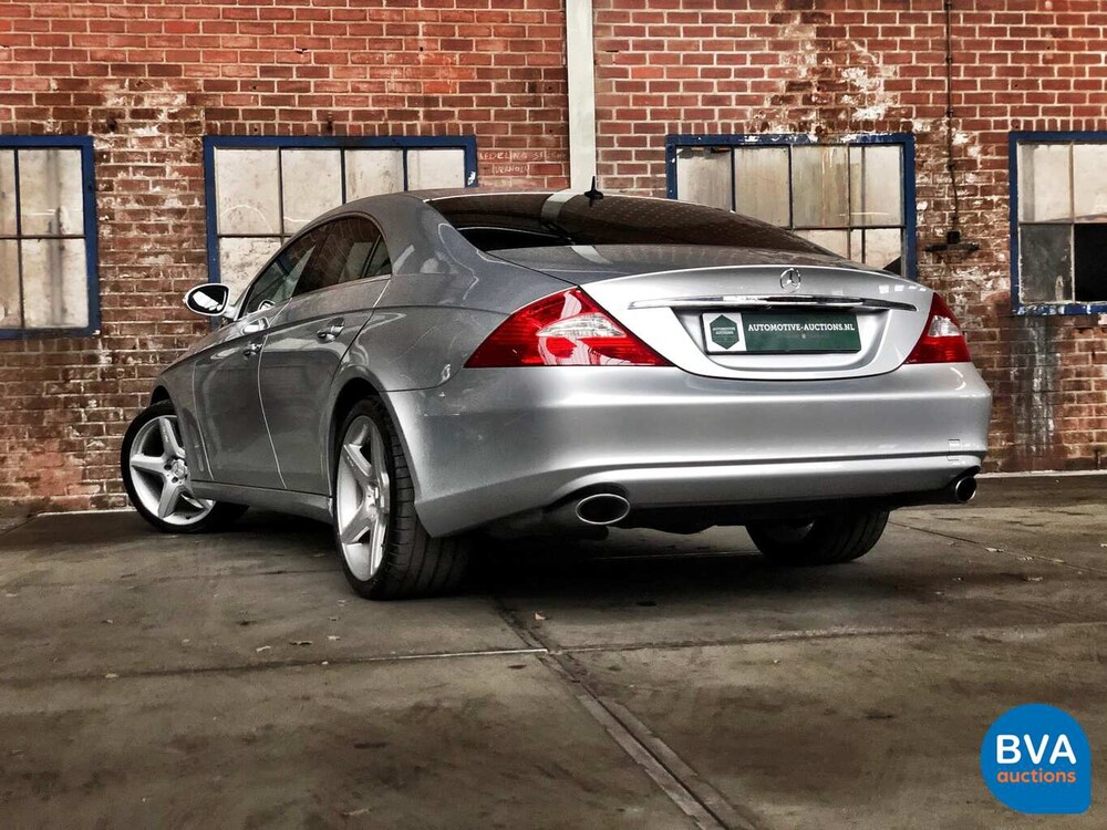 Mercedes-Benz CLS350 AMG V6 272 PS 2005.