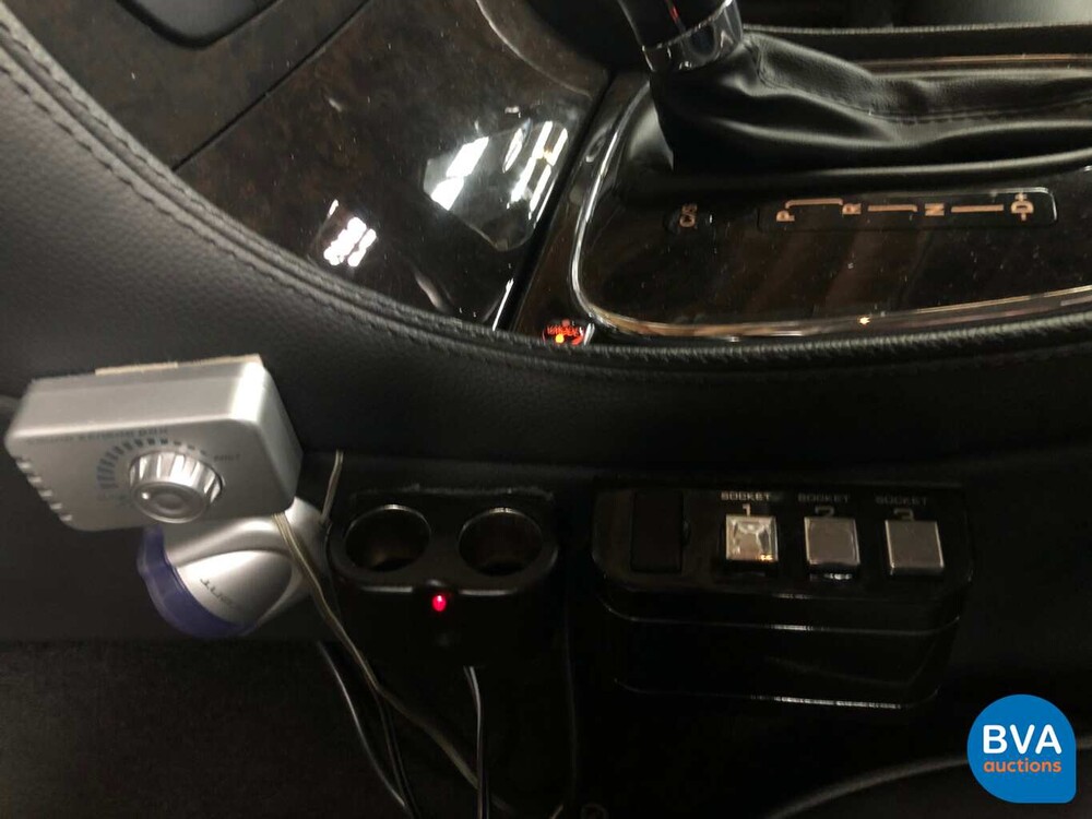 Mercedes-Benz CLS350 AMG V6 272 PS 2005.