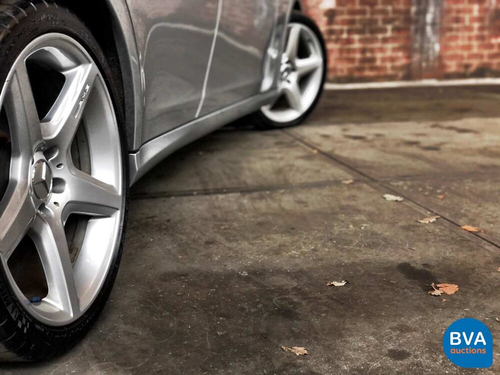 Mercedes-Benz CLS350 AMG V6 272 PS 2005.