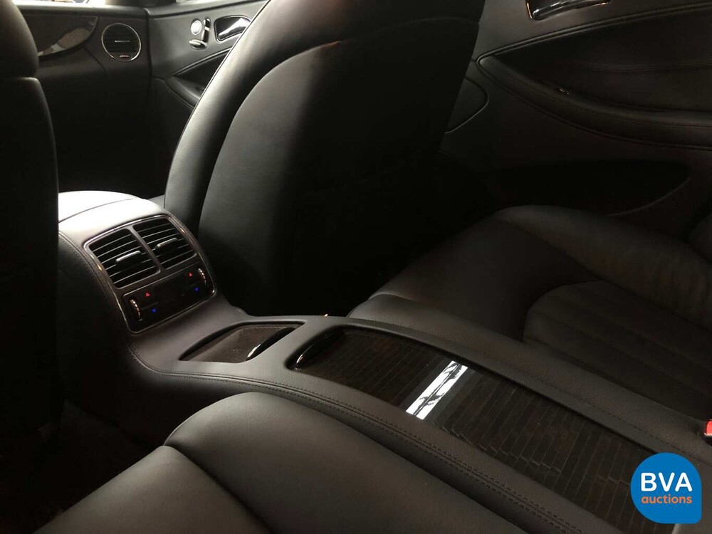 Mercedes-Benz CLS350 AMG V6 272 PS 2005.