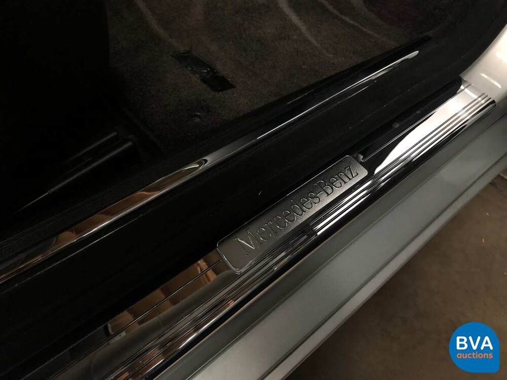 Mercedes-Benz CLS350 AMG V6 272 PS 2005.