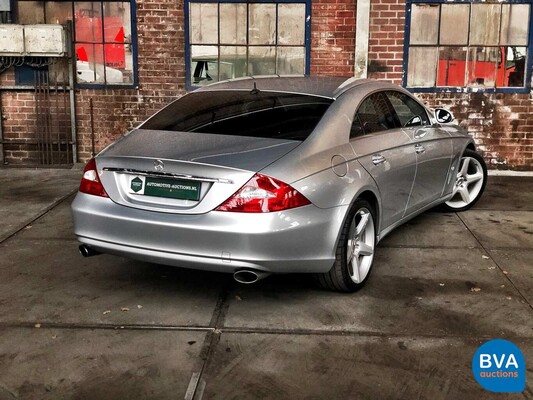 Mercedes-Benz CLS350 AMG V6 272pk 2005  