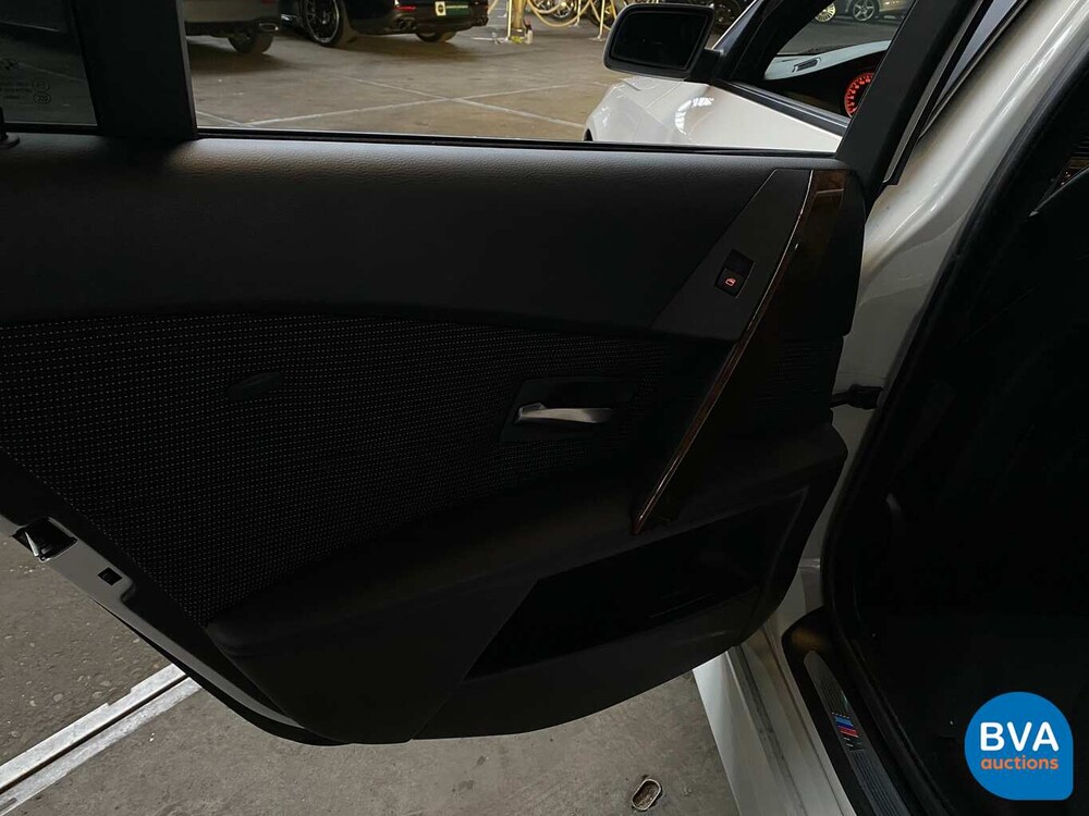 BMW 530i M-Sport Sedan 5-Series 258hp 2007.