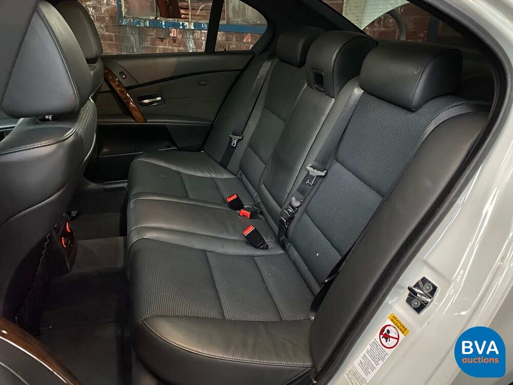 BMW 530i M-Sport Sedan 5-Series 258hp 2007.