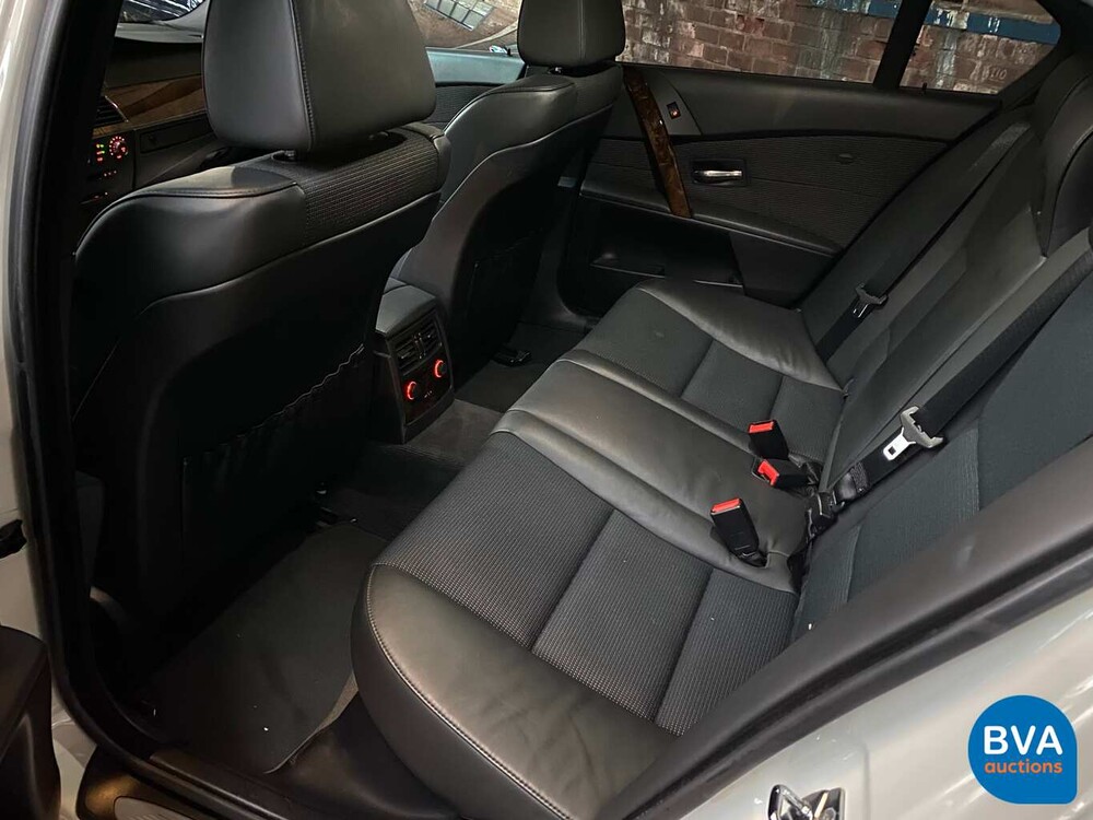 BMW 530i M-Sport Sedan 5-Series 258hp 2007.