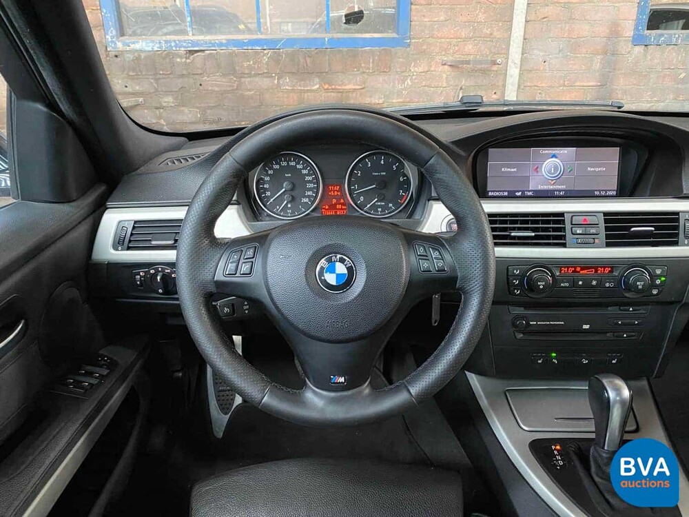 BMW 330xi Touring M-pakket 3-Serie 258pk E91 Youngtimer 2005, J-694-JT