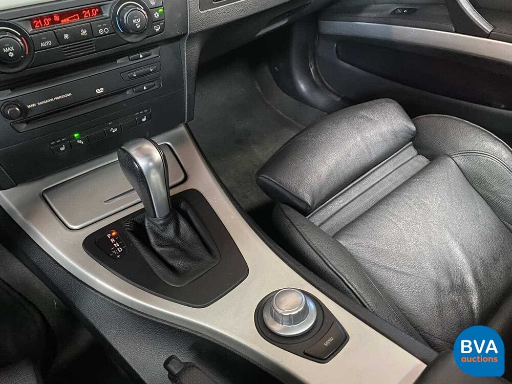 BMW 330xi Touring M-pakket 3-Serie 258pk E91 Youngtimer 2005, J-694-JT