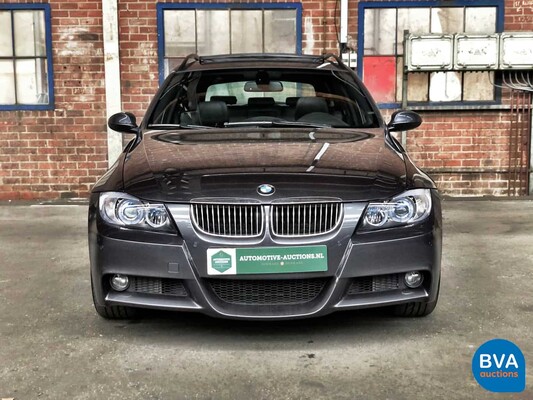 BMW 330xi Touring M-pakket 3-Serie 258pk E91 Youngtimer 2005, J-694-JT