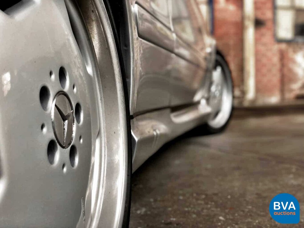 Mercedes-Benz CLK55 Cabriolet AMG 347pk CLK-Klasse 2002, 11-HJX-6