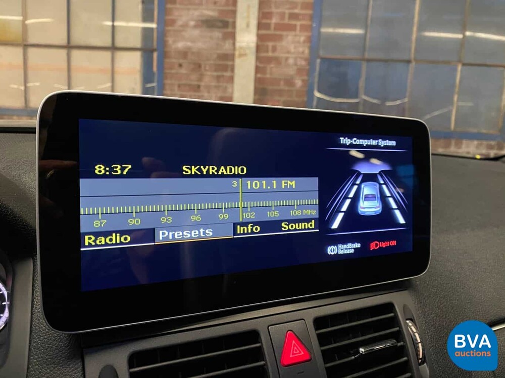 Mercedes-Benz C300 Limousine V6 231pk C-Klasse 2010, J-380-TH