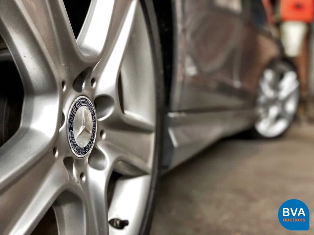 Mercedes-Benz C300 Limousine V6 231pk C-Klasse 2010, J-380-TH