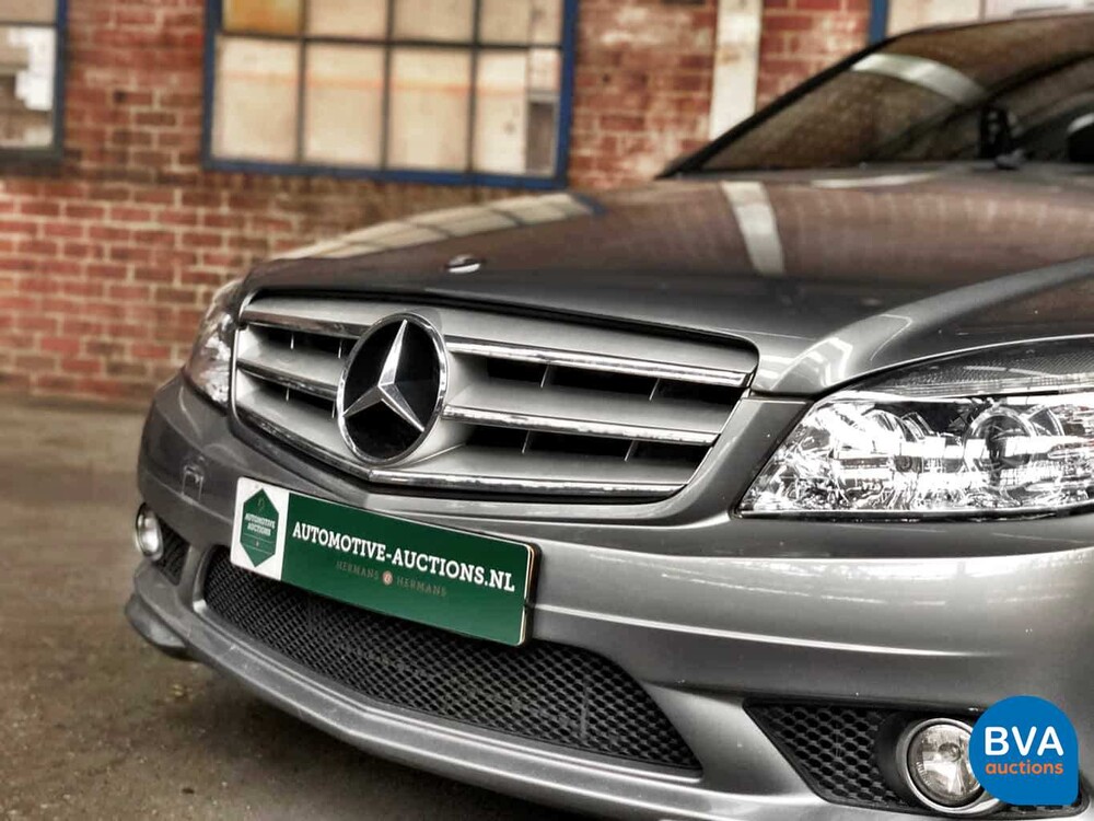 Mercedes-Benz C300 Limousine V6 231pk C-Klasse 2010, J-380-TH