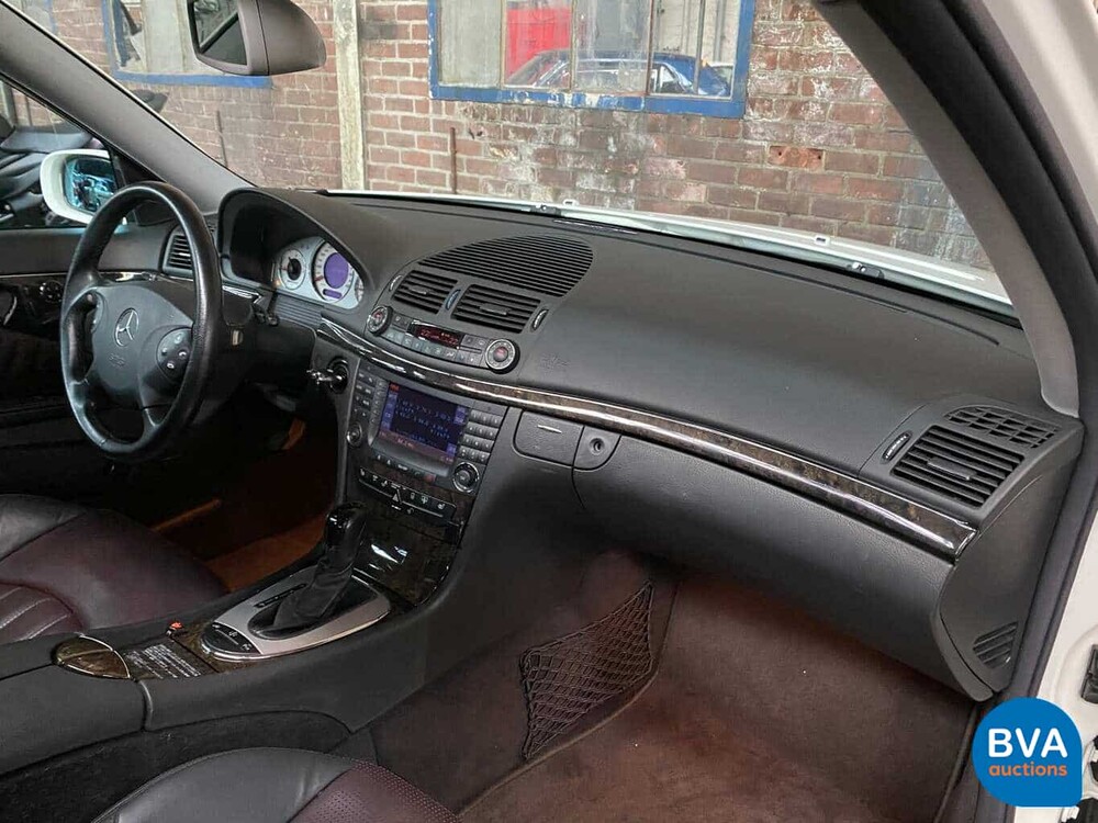 Mercedes-Benz E55 AMG 5.4 V8 476pk E-Klasse 2003 -YOUNGTIMER-