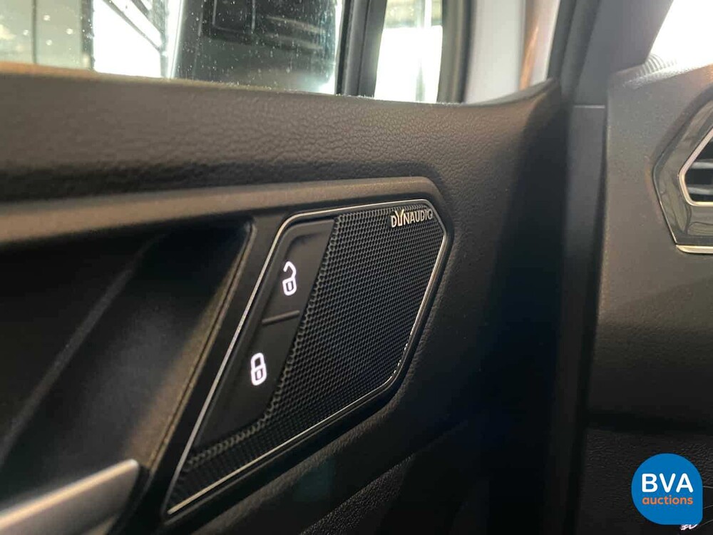 Volkswagen Tiguan 2.0 TSI 4Motion Highline R-Line 190pk 2020 -GARANTIE-, J-851-VP