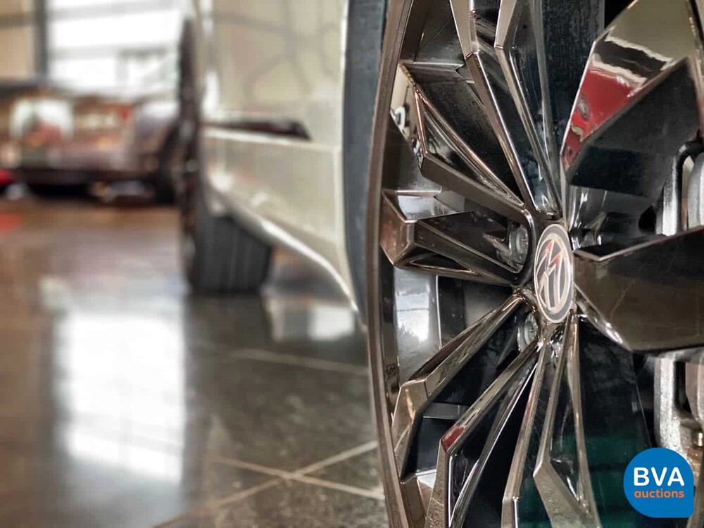 Volkswagen Tiguan 2.0 TSI 4Motion Highline R-Line 190pk 2020 -GARANTIE-, J-851-VP