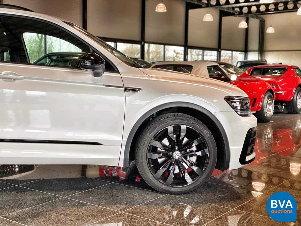 Volkswagen Tiguan 2.0 TSI 4Motion Highline R-Line 190pk 2020 -GARANTIE-, J-851-VP