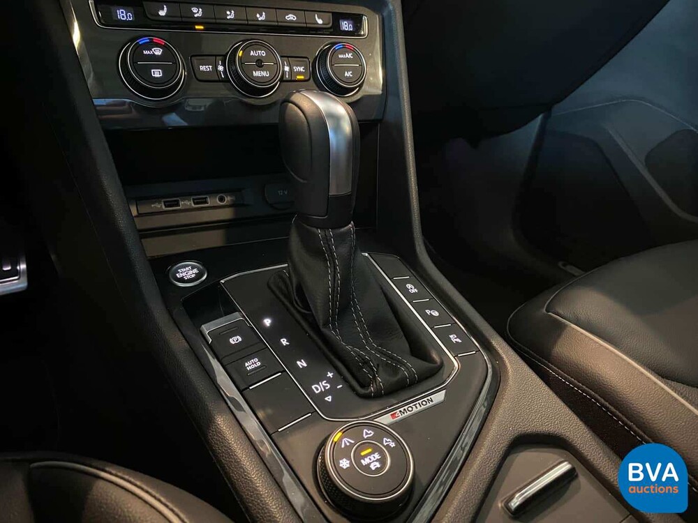 Volkswagen Tiguan 2.0 TSI 4Motion Highline R-Line 190pk 2020 -GARANTIE-, J-851-VP