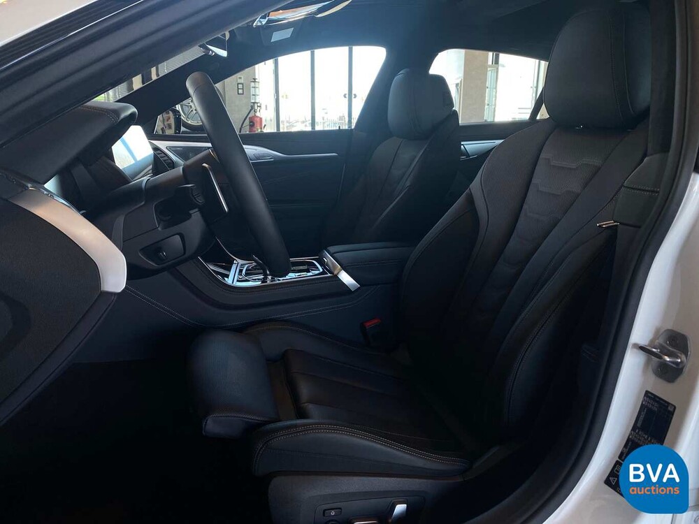 BMW M850i Gran Coupé xDrive 530pk 2021 8-serie -NIEUW-, K-251-JH