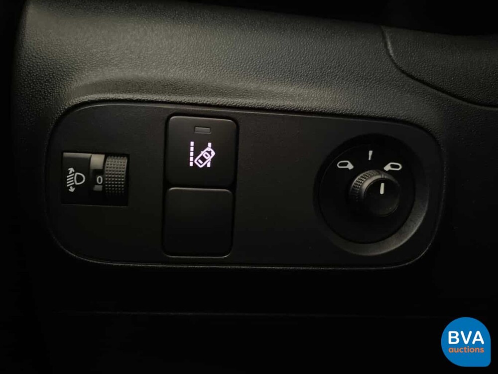 Citroën C3 1.2 THP Feel 110pk Automaat 2017, K-189-RR