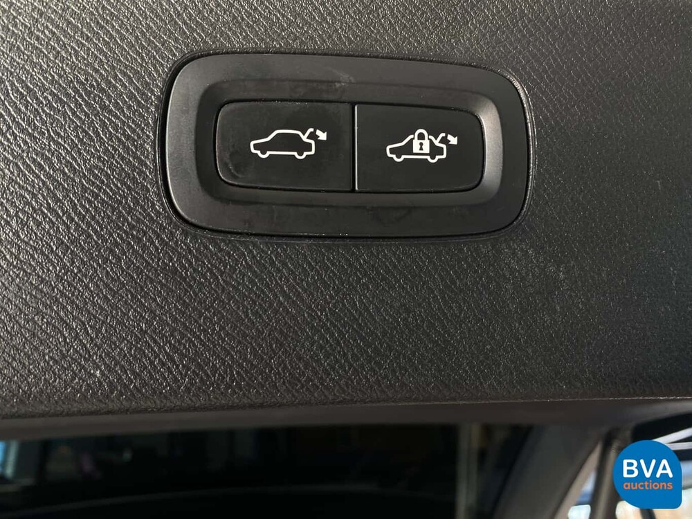 Volvo XC90 T8 TwinEngine R-Design Inscription 7-Persoons 407pk 2015, HH-821-V