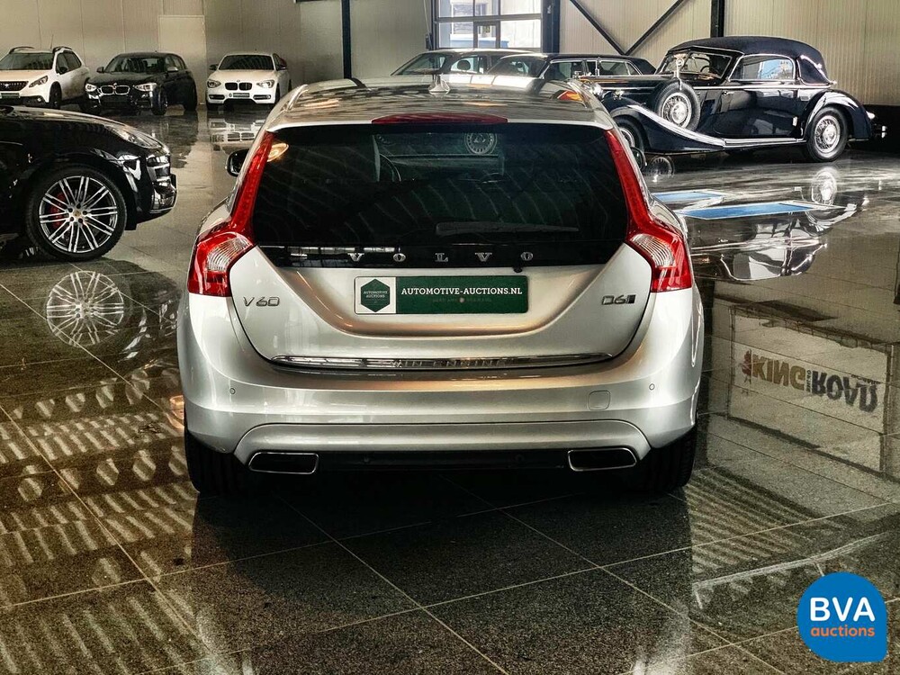 Volvo V60 2.4 D6 Twin Engine 285pk Origineel NL 2015, HP-287-L