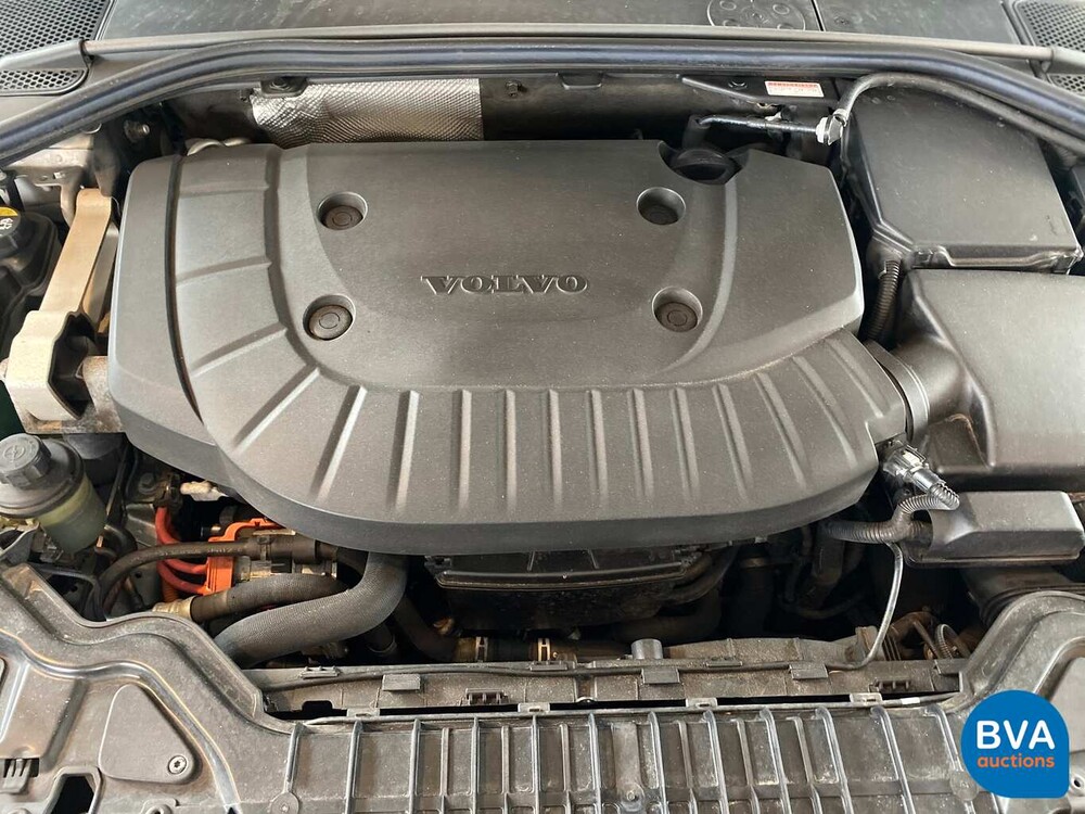 Volvo V60 2.4 D6 Twin Engine 285pk Origineel NL 2015, HP-287-L