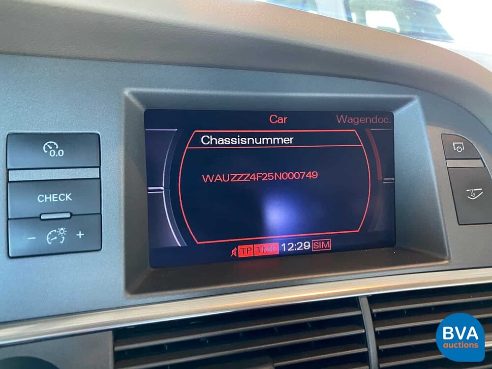 Audi A6 3.0 TDI Quattro 224pk 2004, ZS-919-D