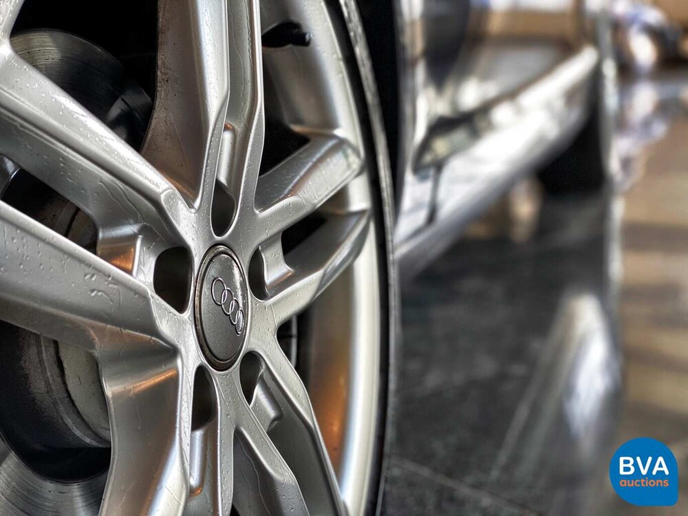 Audi A6 3.0 TDI Quattro 224pk 2004, ZS-919-D