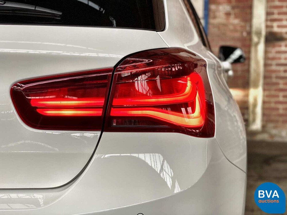 BMW M140i M-Sport High Executive 340 PS 2018 1er M-Performance Shadow-Line 5-Türer.