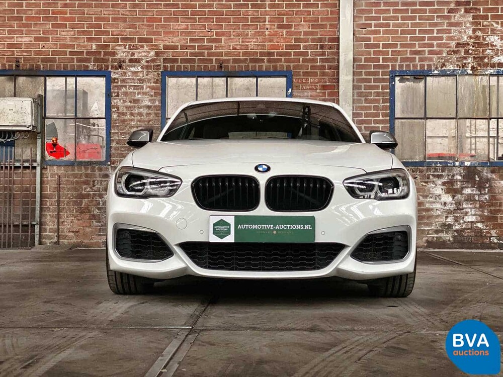 BMW M140i M-Sport High Executive 340 PS 2018 1er M-Performance Shadow-Line 5-Türer.