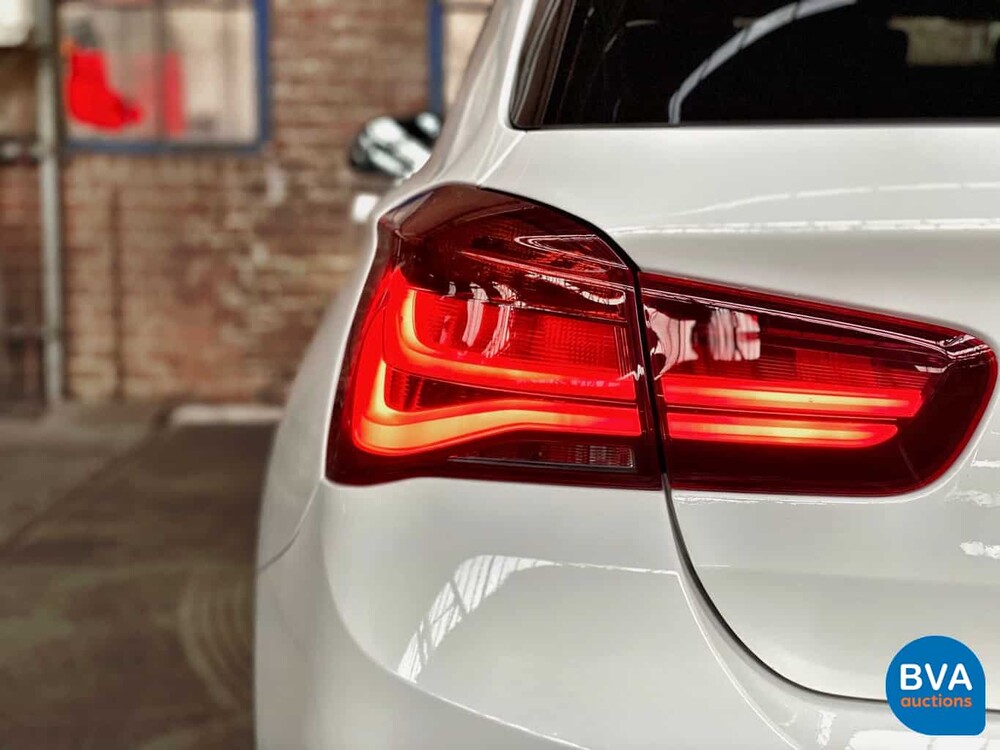 BMW M140i M-Sport High Executive 340 PS 2018 1er M-Performance Shadow-Line 5-Türer.