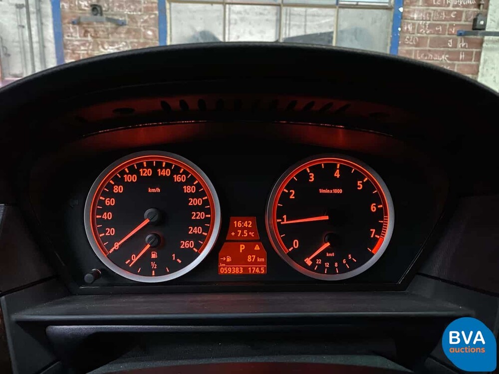 BMW 530i M-Sport Limousine 5er 258 PS 2007.