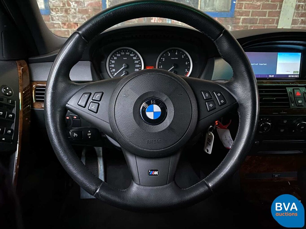 BMW 530i M-Sport Limousine 5er 258 PS 2007.